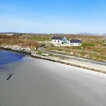 Doleen Quay House *