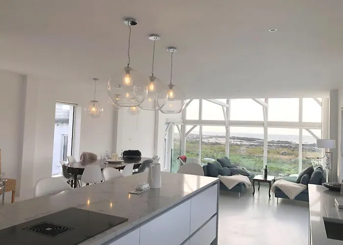 Дом отдыха Doleen Quay House